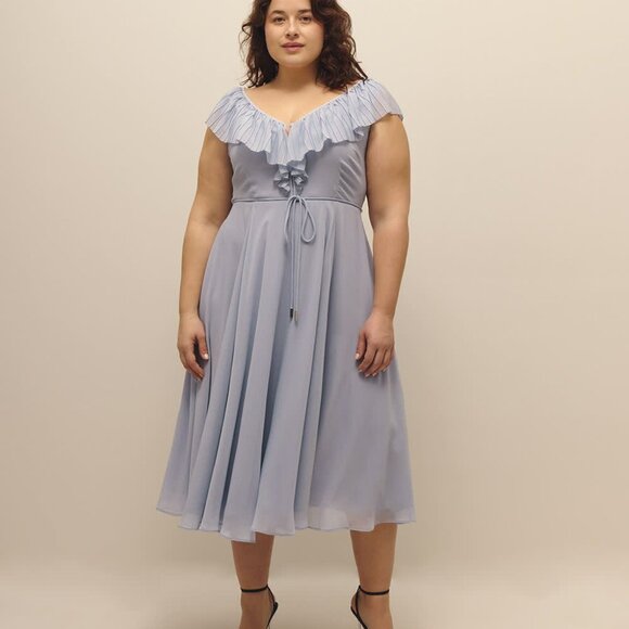 (NWT) Addition Elle - blue/grey Ruffled Sleeveless V-Neck Midi Dress (Size 14) - Picture 2 of 5